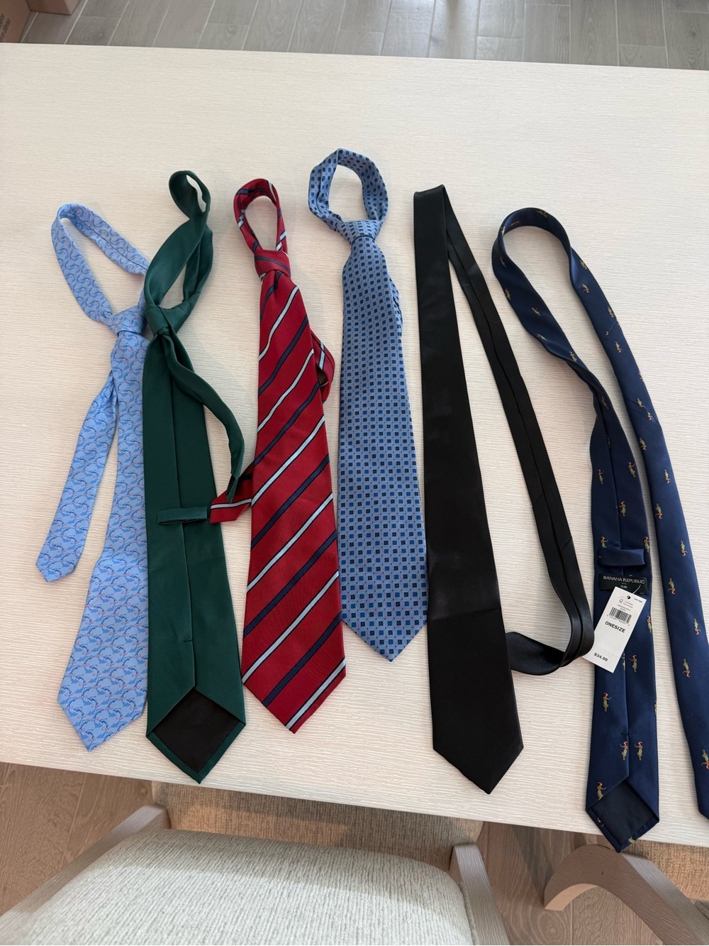 Men's Assorted Neck Tie Set - Blue, Green, Red, Black, Navy